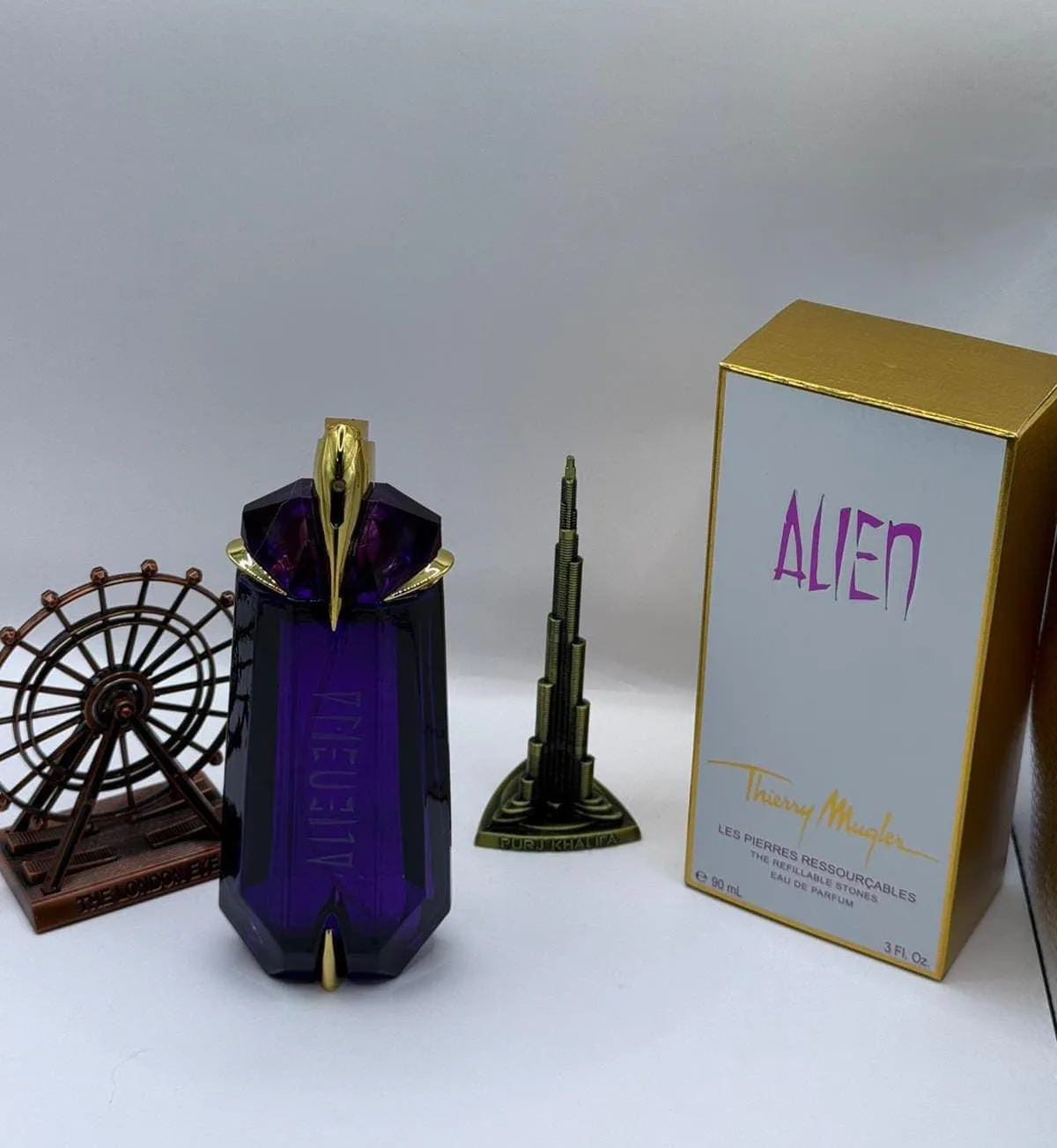 Thierry Mugler Alien Eau de Parfum (Les Pierres Ressourçables Refillable)